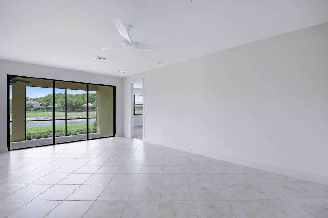 12054 Covent Garden Ct #1104, Naples, FL 34120