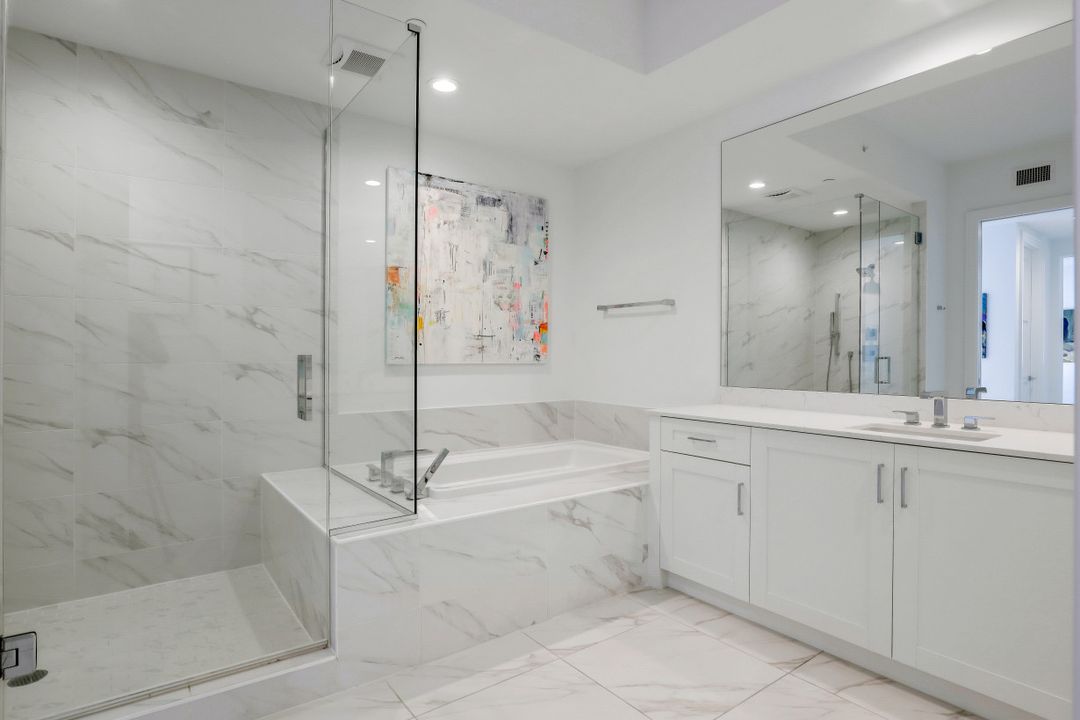 1135 3rd Ave S #Unit 308, Naples, FL 34102