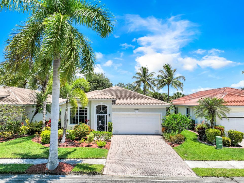 14251 Reflection Lakes Dr, Fort Myers, FL 33907