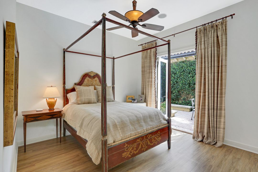 16649 Toscana Cir #806, Naples, FL 34110