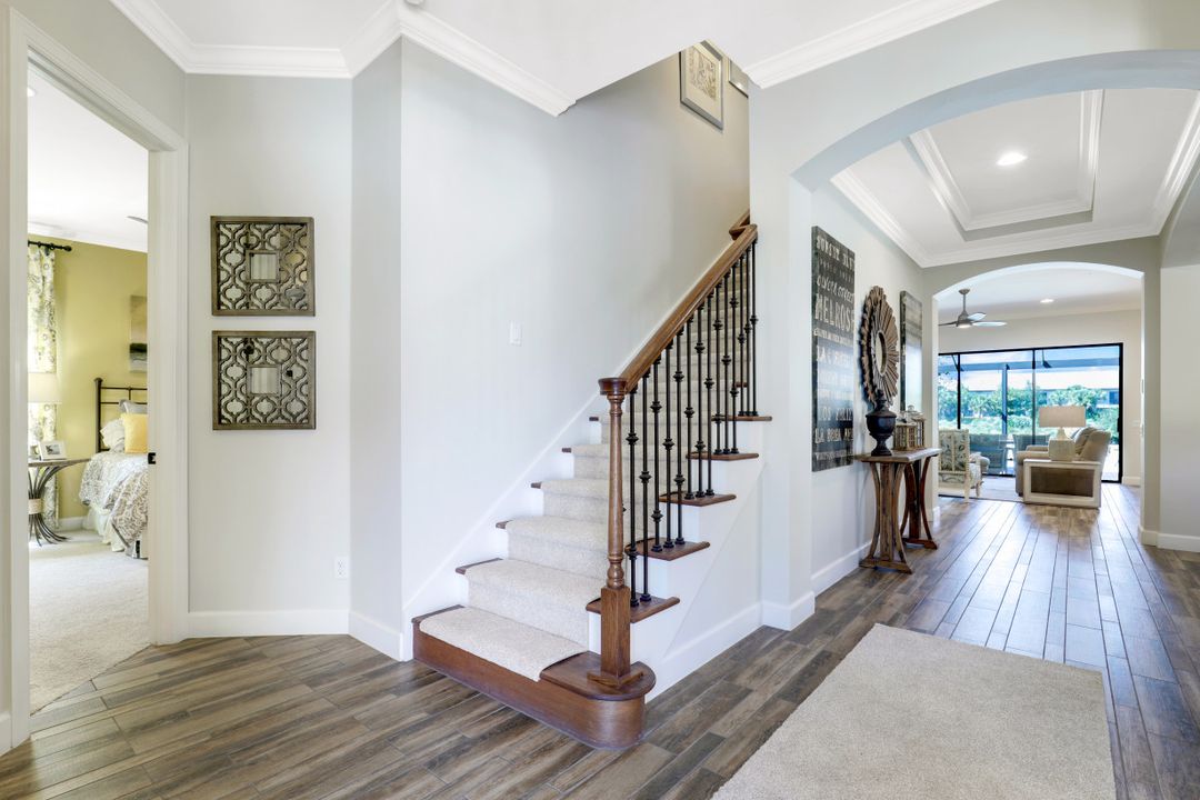 8697 Cavano St, Naples, FL 34119