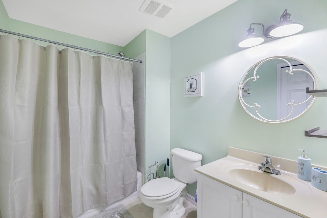 9165 Celeste Dr #106, Naples, FL 34113