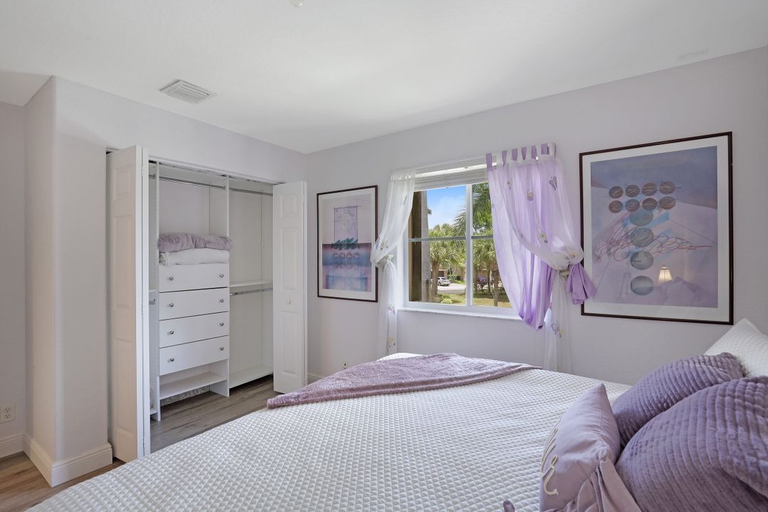 1886 Hidden Trail Ln, Weston, FL 33327