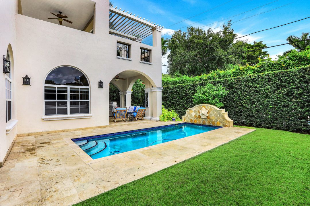 1539 Plasentia Ave, Coral Gables, FL 33134