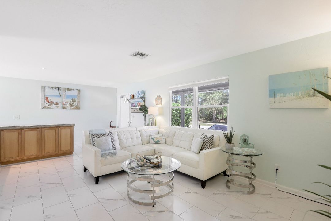 679 6th Ave, Marco Island, FL 34145