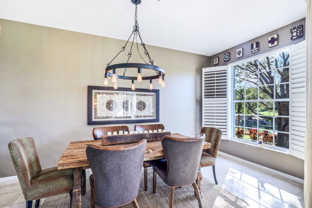 2180 Arielle Dr #804, Naples, FL 34109