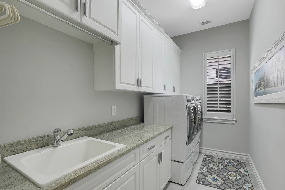 17452 Via Navona Way, Miromar Lakes, FL 33913