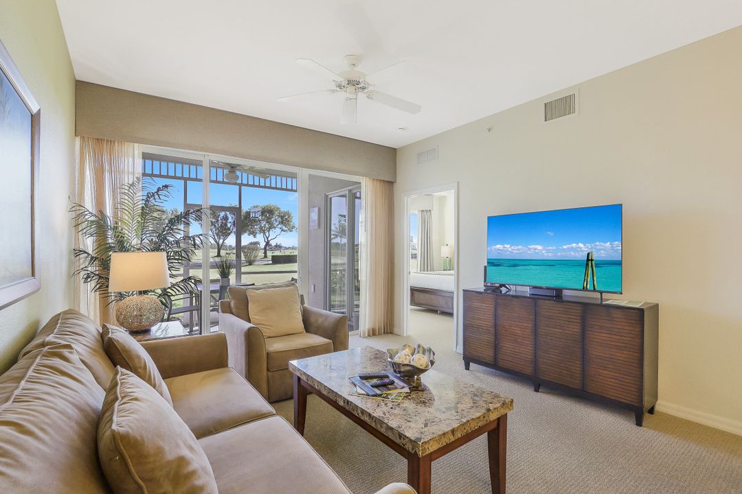 7965 Mahogany Run Ln #312, Naples, FL 34113