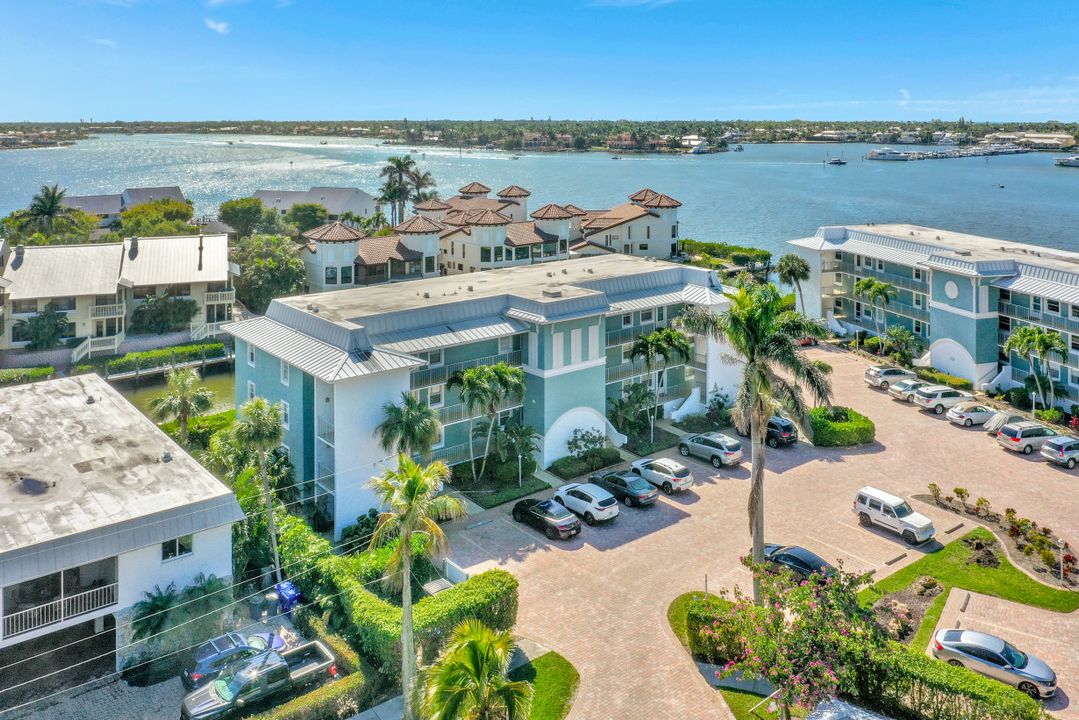 1200 Blue Point Ave a 5, Naples, FL 34102