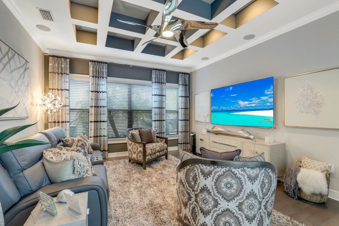 4383 Caldera Cir, Naples, FL 34119