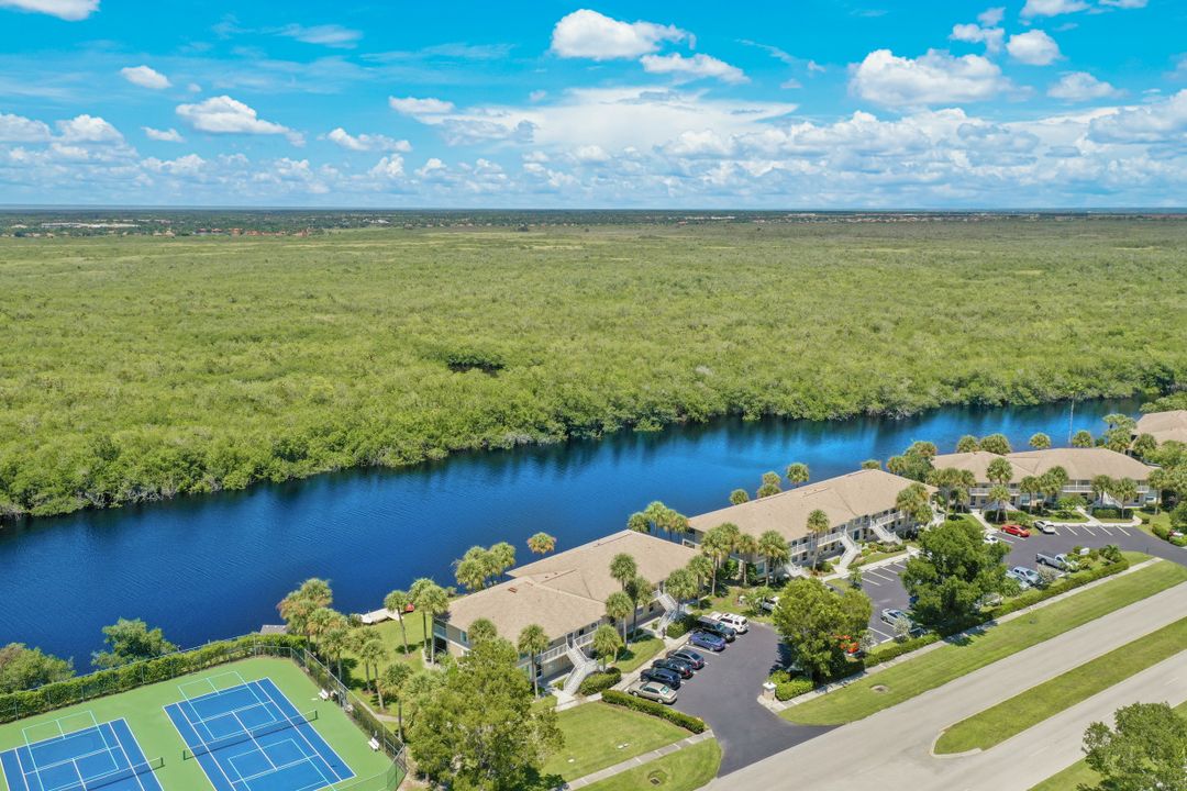1315 Mainsail Dr #1113, Naples, FL 34114