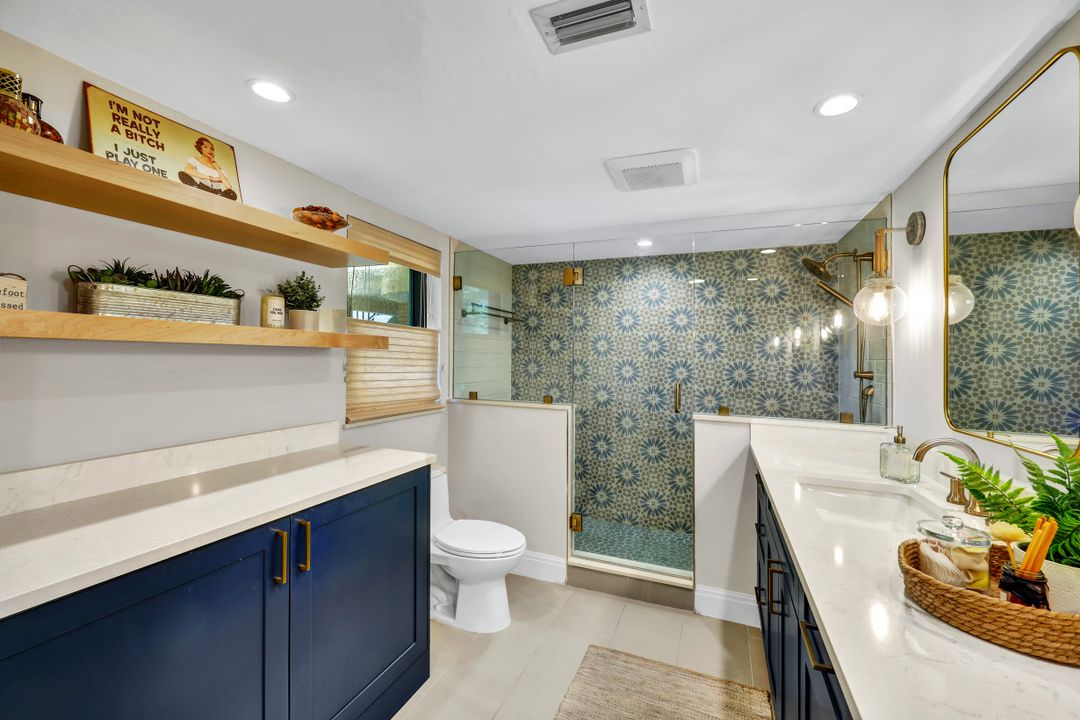 6710 Pelican Bay Blvd #435, Naples, FL 34108