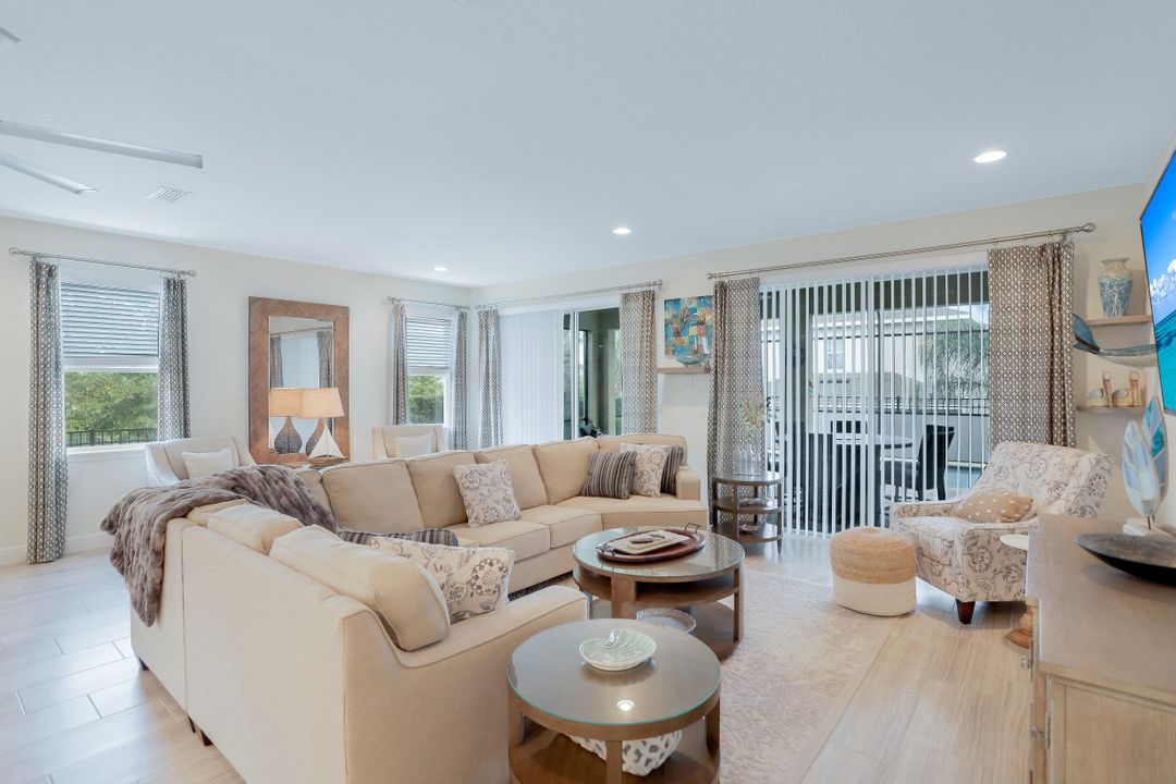 7586 Marker Ave, Kissimmee, FL 34747