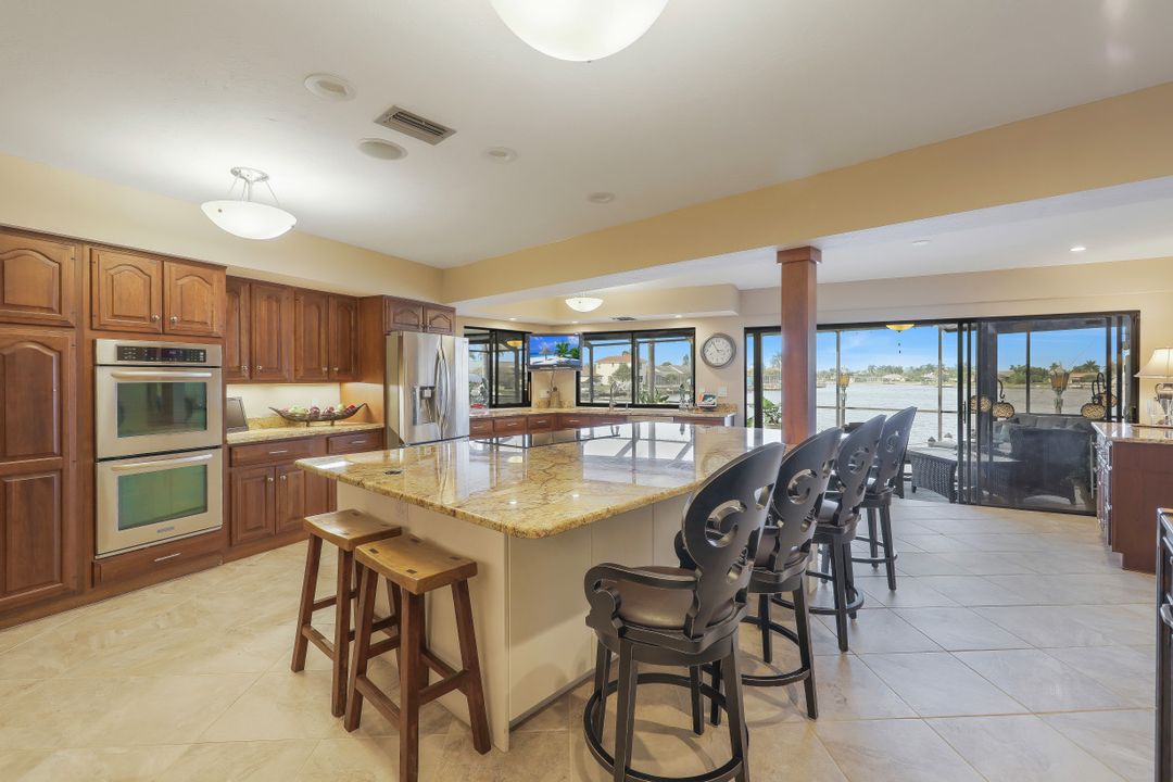 513 SW 51st Terrace, Cape Coral, FL 33914