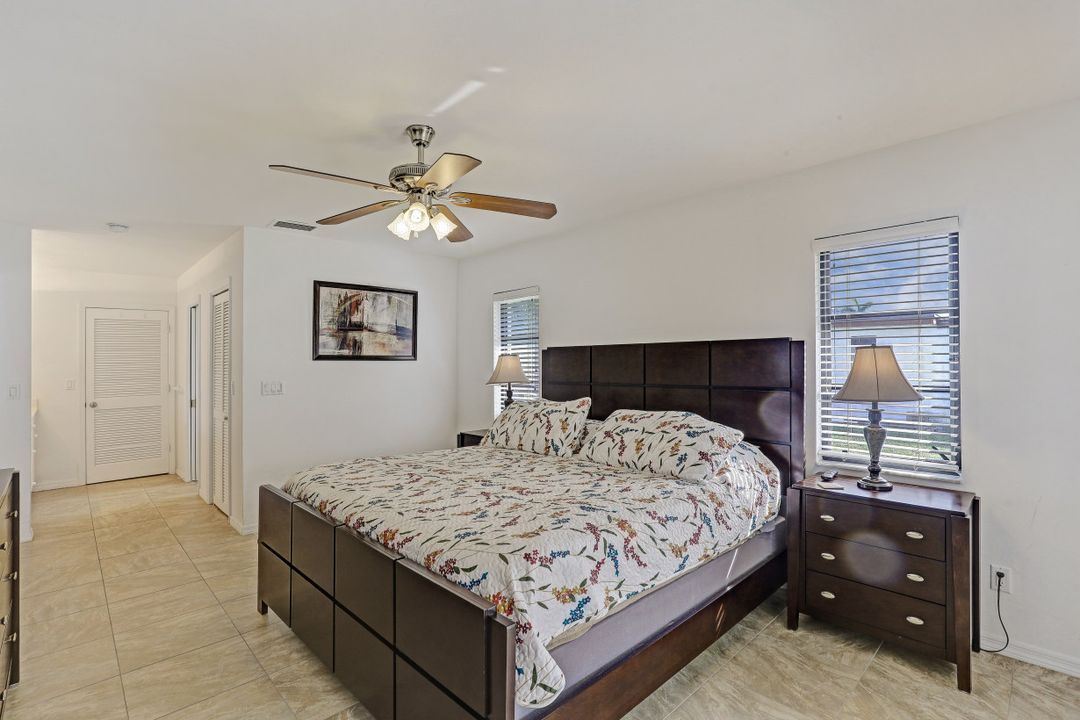 5002 SW 11th Pl, Cape Coral, FL 33914