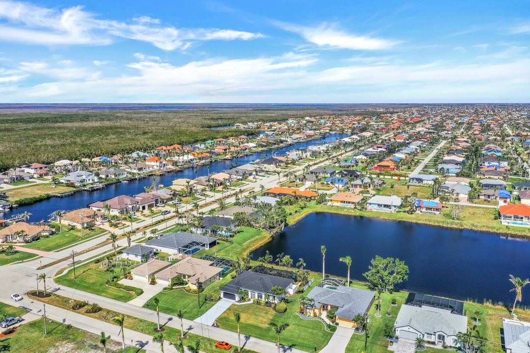 2715 El Dorado Pkwy W, Cape Coral, FL 33914