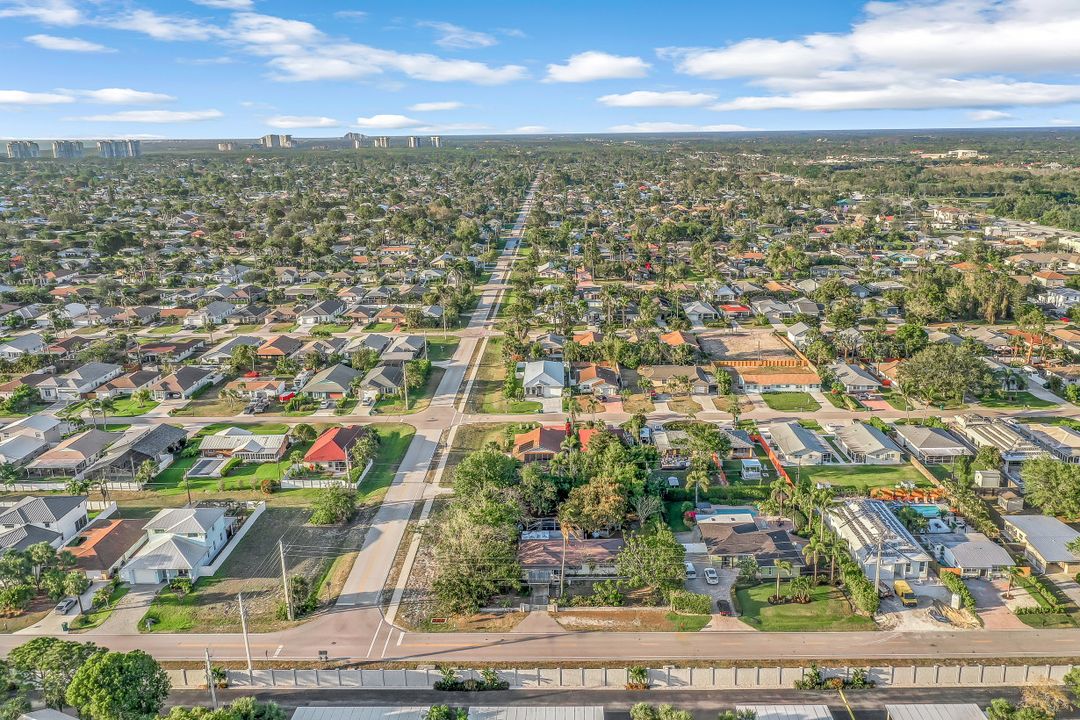 801 91st Ave N, Naples, FL 34108