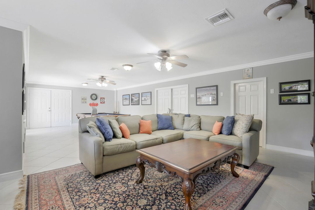 27070 Driftwood Dr, Bonita Springs, FL 34135