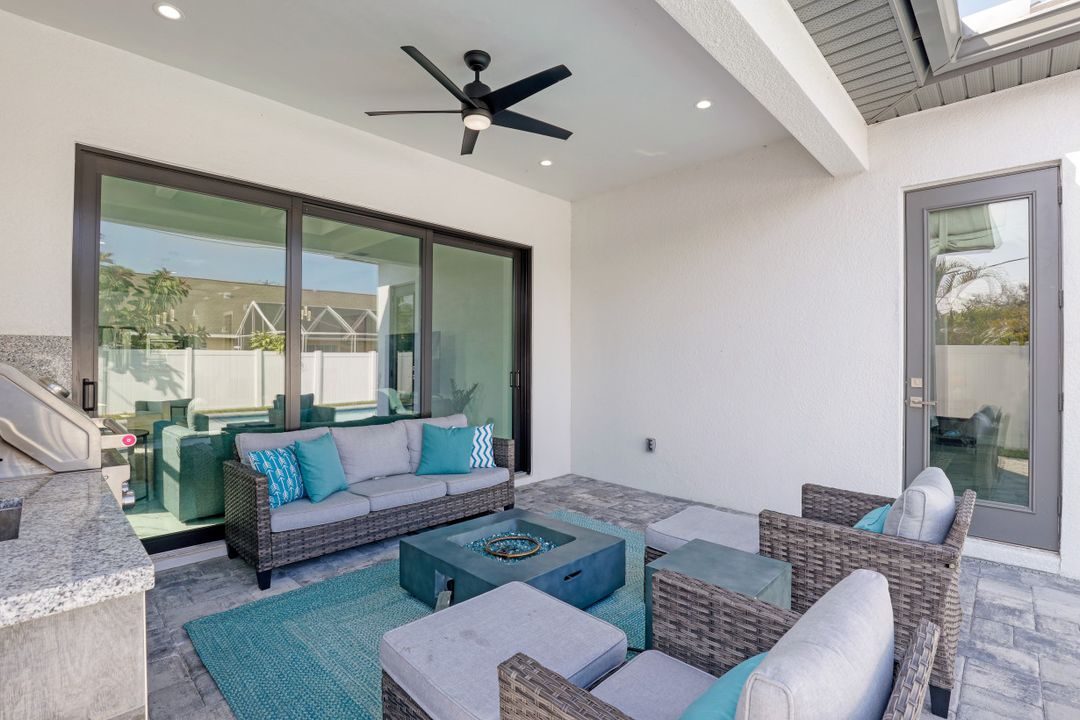 783 110th Ave N, Naples, FL 34108