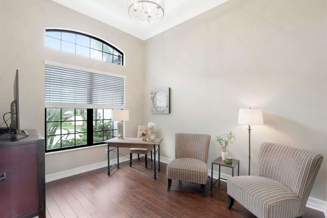 3400 Runaway Ln, Naples, FL 34114