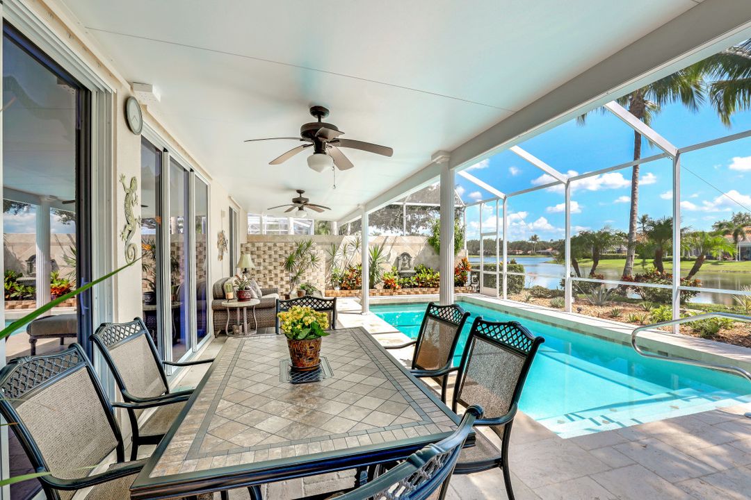 5981 Bermuda Ln, Naples, FL 34119