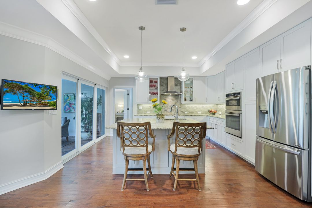 299 Mel-Jen Dr, Naples, FL 34105