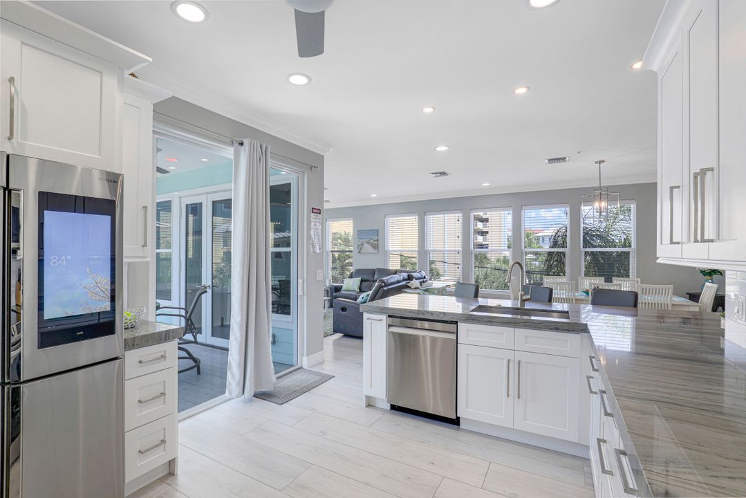 261 Key W Ct, Fort Myers Beach, FL 33931