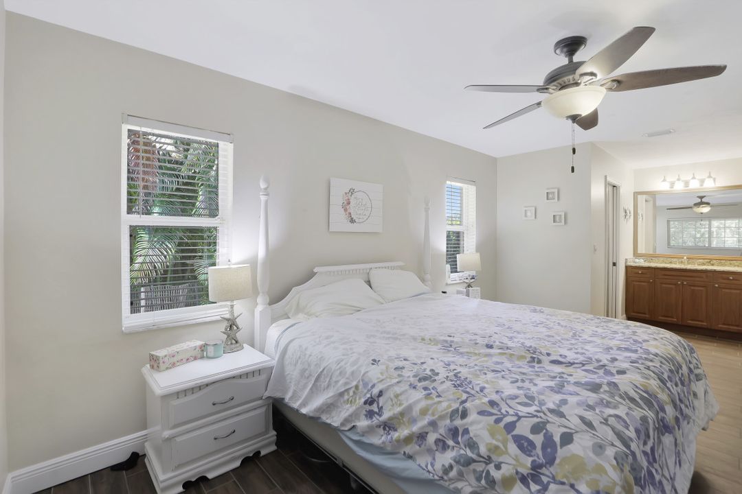 6665 Dabney St, Fort Myers, FL 33966