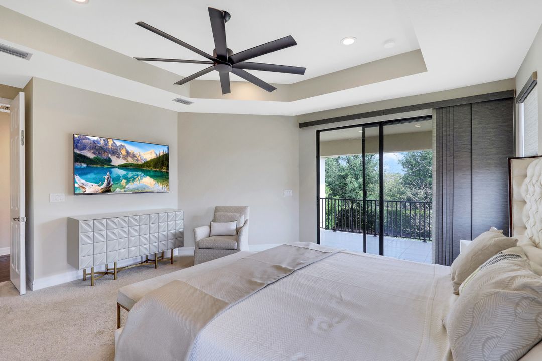 3054 Hudson Terrace, Naples, FL 34119