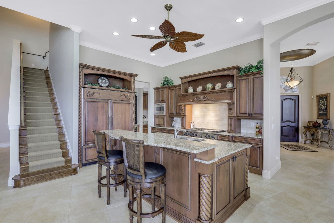 1404 Butterfield Ct, Marco Island, FL 34145