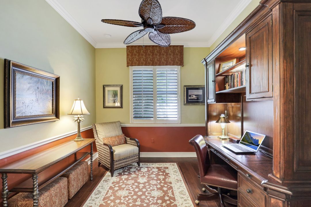 10327 Gator Bay Ct, Naples, FL 34120