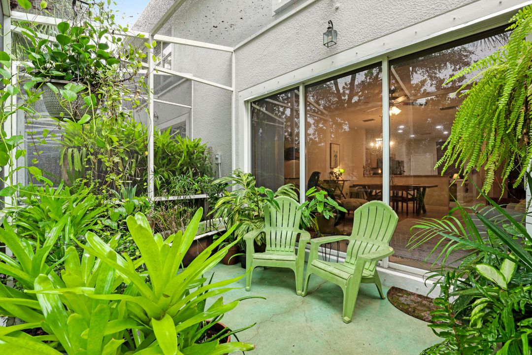 15809 Marcello Cir, Naples, FL 34110