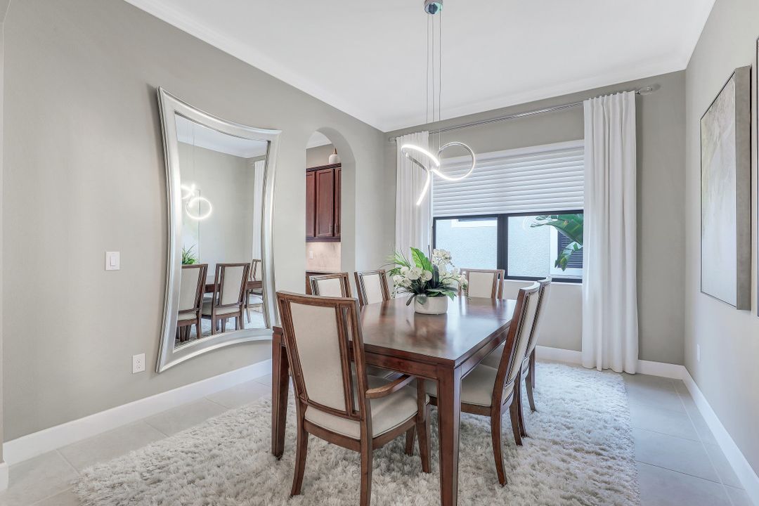 9081 Isla Bella Cir, Bonita Springs, FL 34135