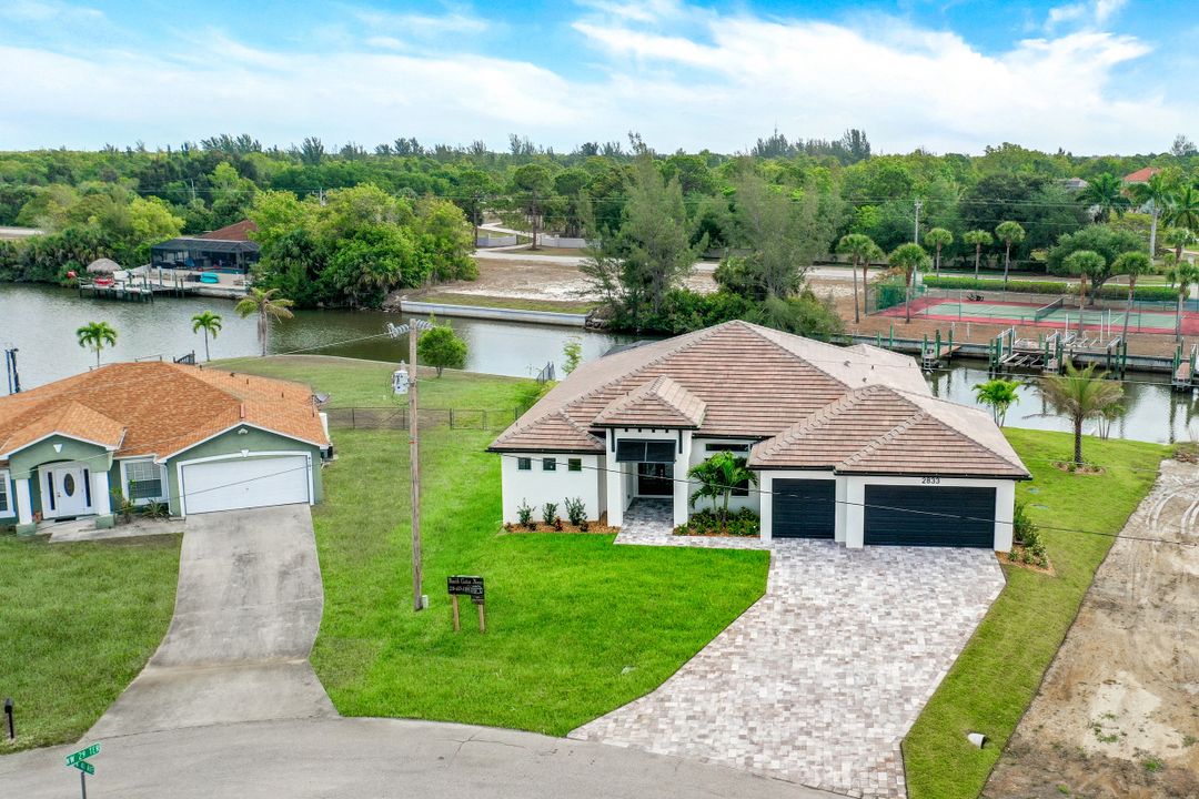 2833 NW 41st Ave, Cape Coral, FL 33993