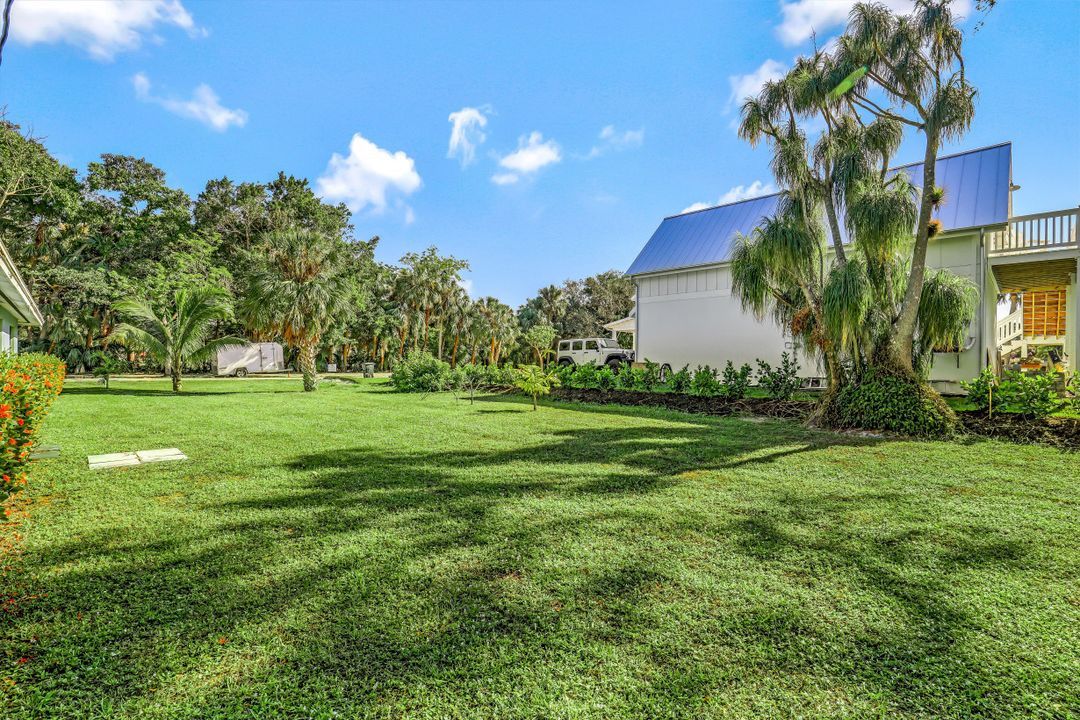 10390 River Dr, Bonita Springs, FL 34135