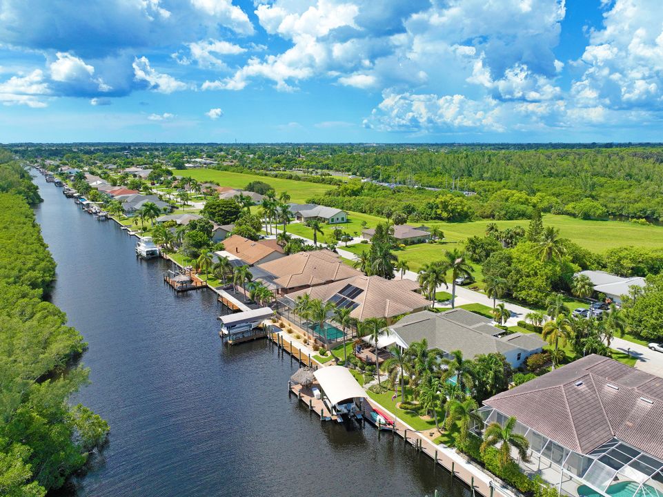 2356 Coral Point Dr, Cape Coral, FL 33990