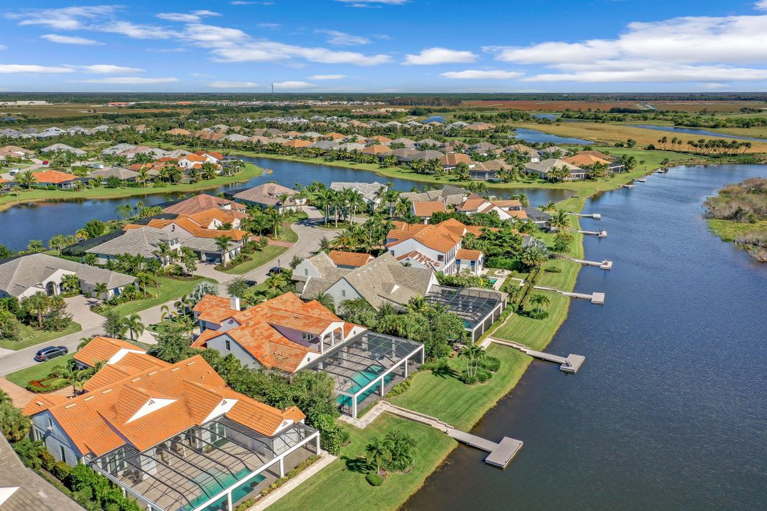 3202 Cullowee Ln, Naples, FL 34109