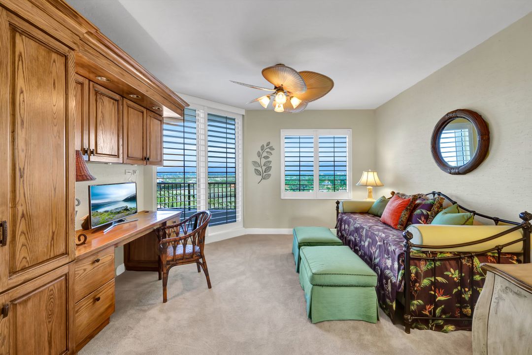 8960 Bay Colony Dr #1202, Naples, FL 34108