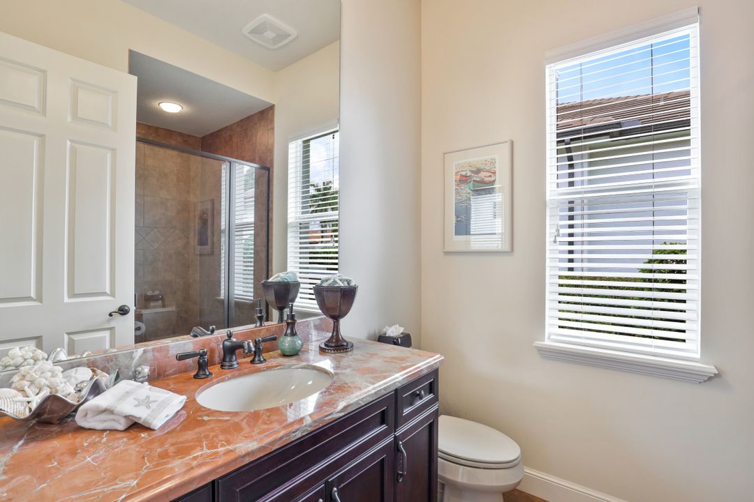 12550 Vittoria Way, Fort Myers, FL 33912