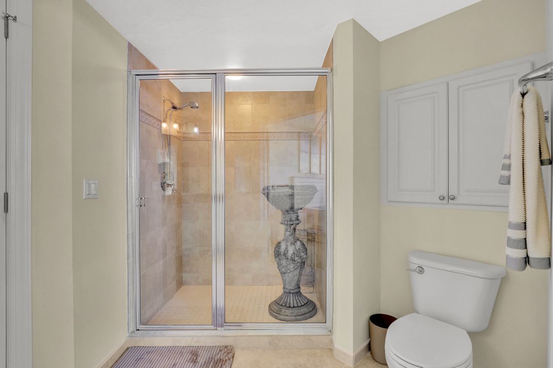 2825 Palm Beach Blvd #519, Fort Myers, FL 33916