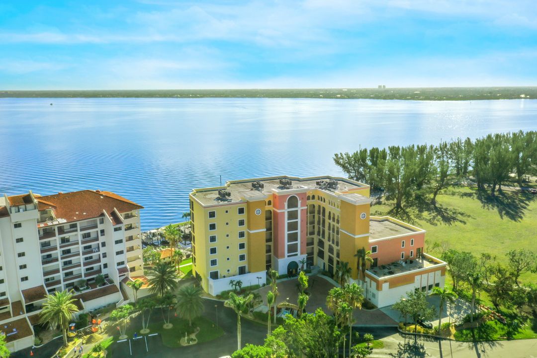 4029 SE 20th Pl #102, Cape Coral, FL 33904