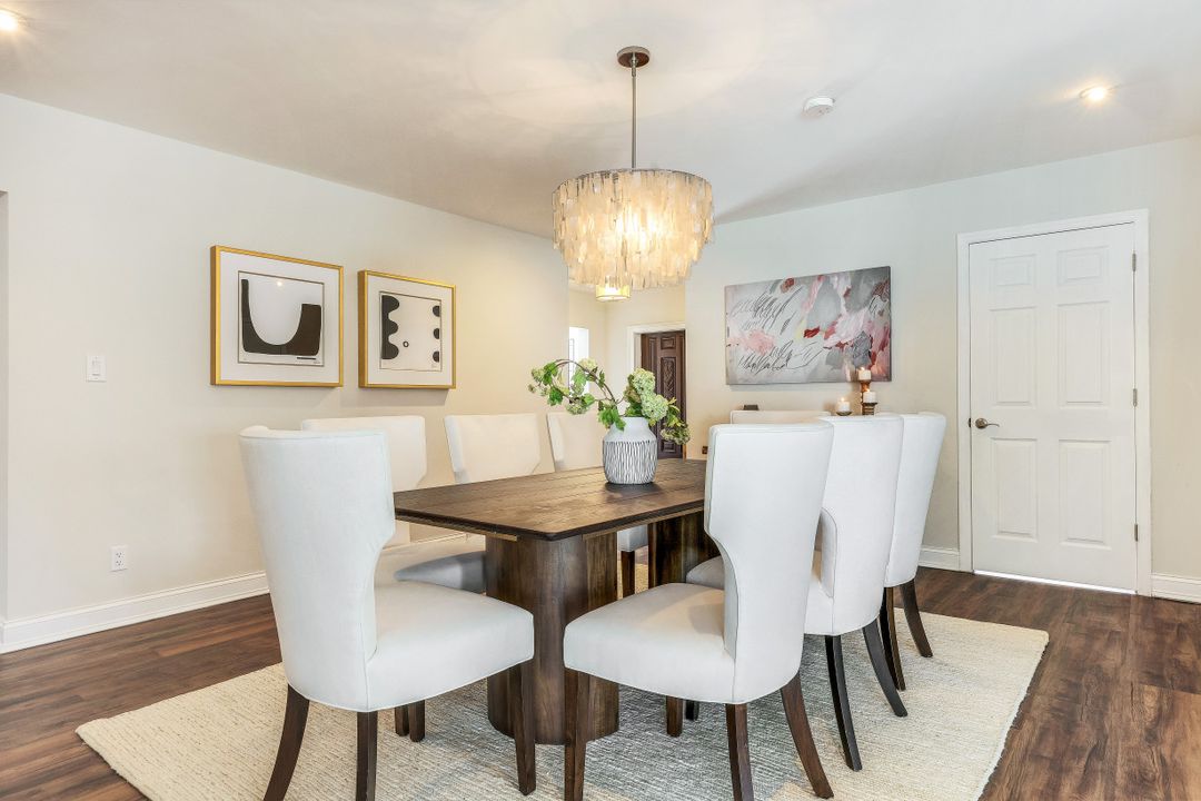 2631 Shoreview Dr, Naples, FL 34112