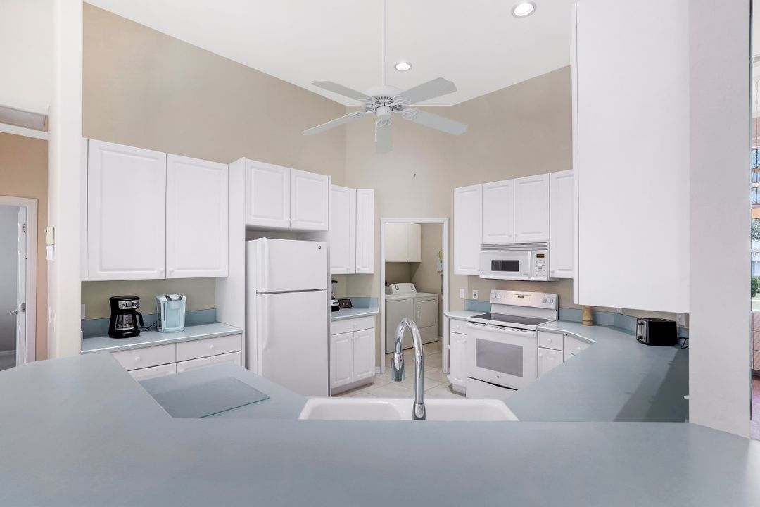 578 N Barfield Dr, Marco Island, FL 34145