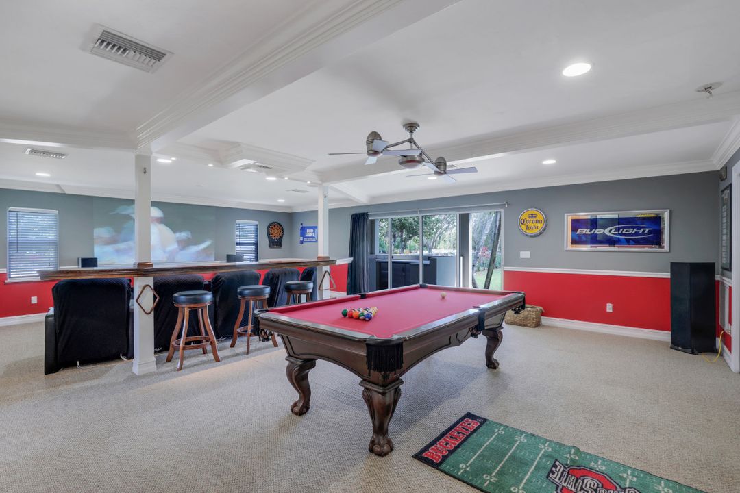 5660 Spanish Oaks Ln, Naples, FL 34119