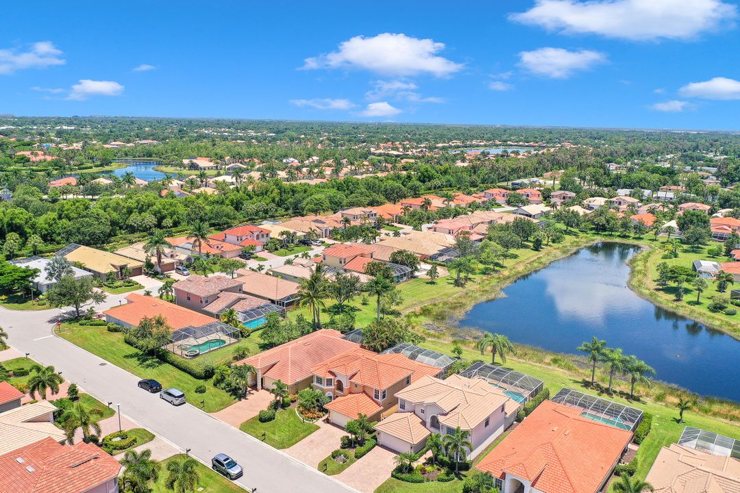 9308 La Bianco St, Fort Myers, FL 33967