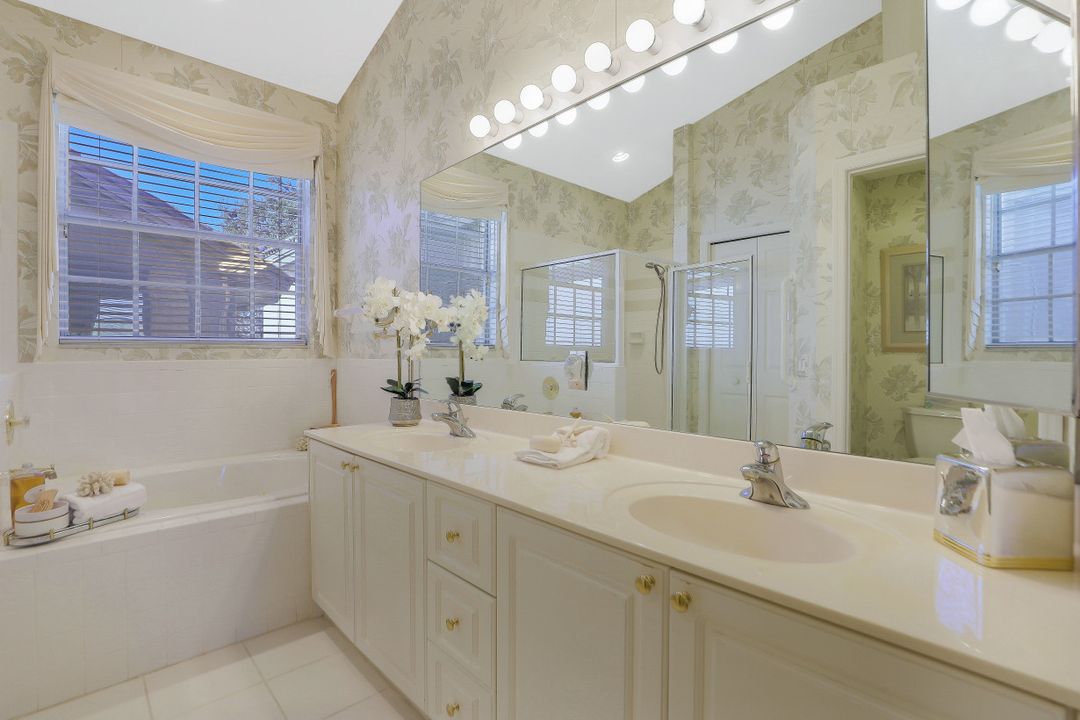 27011 Lake Harbor Ct #202, Bonita Springs, FL 34134