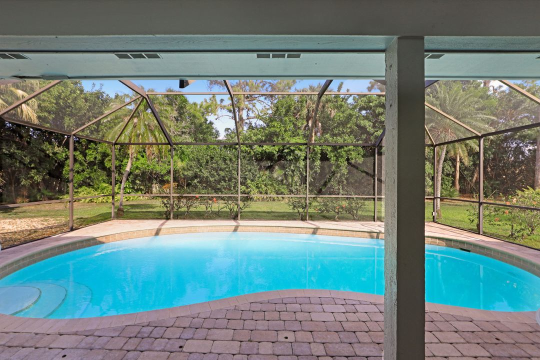 16568 Bear Cub Ct, Fort Myers, FL 33908