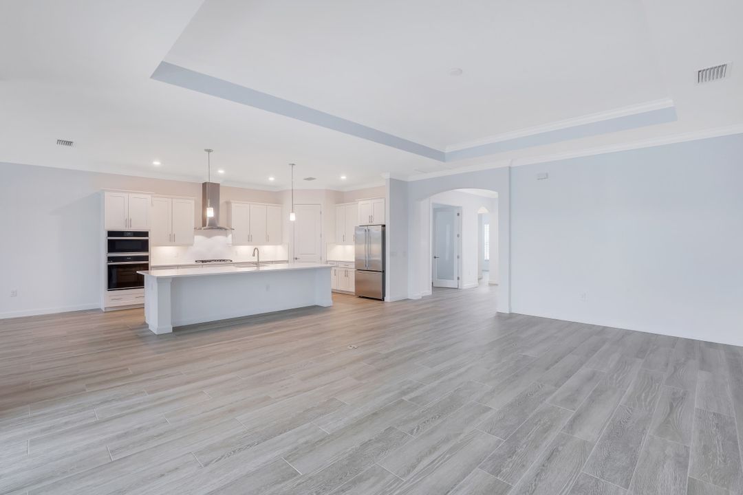 3139 Heather Glen Ct, Naples, FL 34114