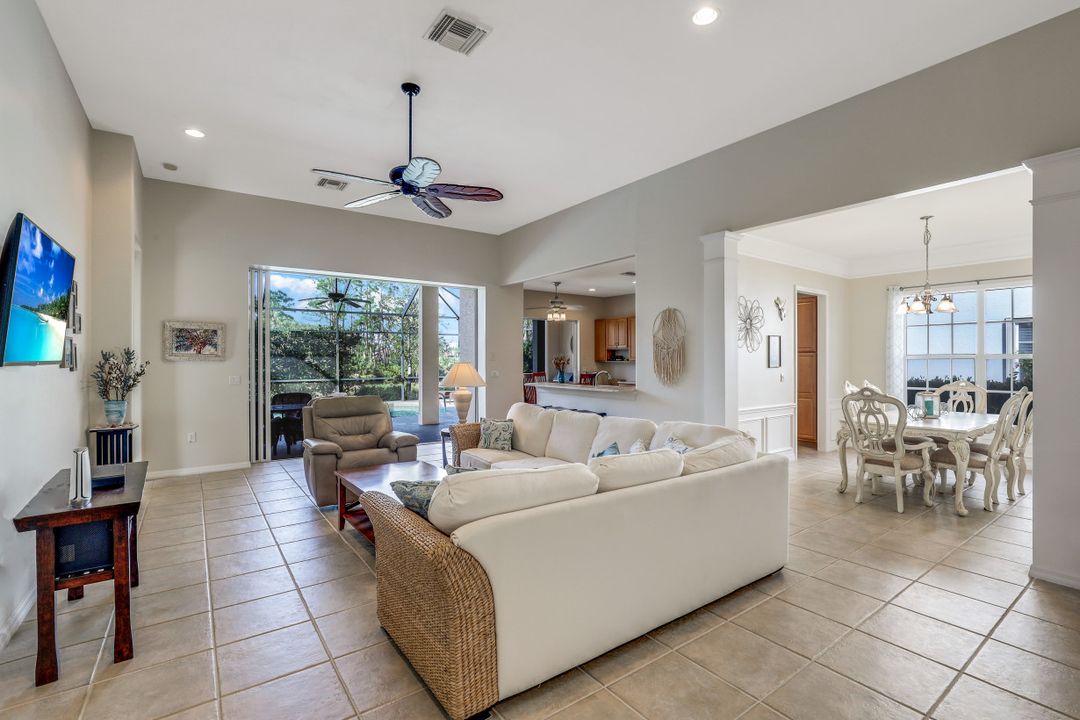 9092 Prosperity Way, Fort Myers, FL 33913