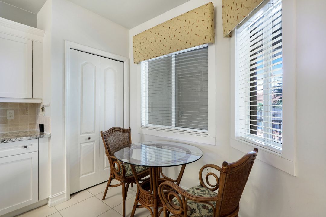 7839 Regal Heron Cir #303, Naples, FL 34104